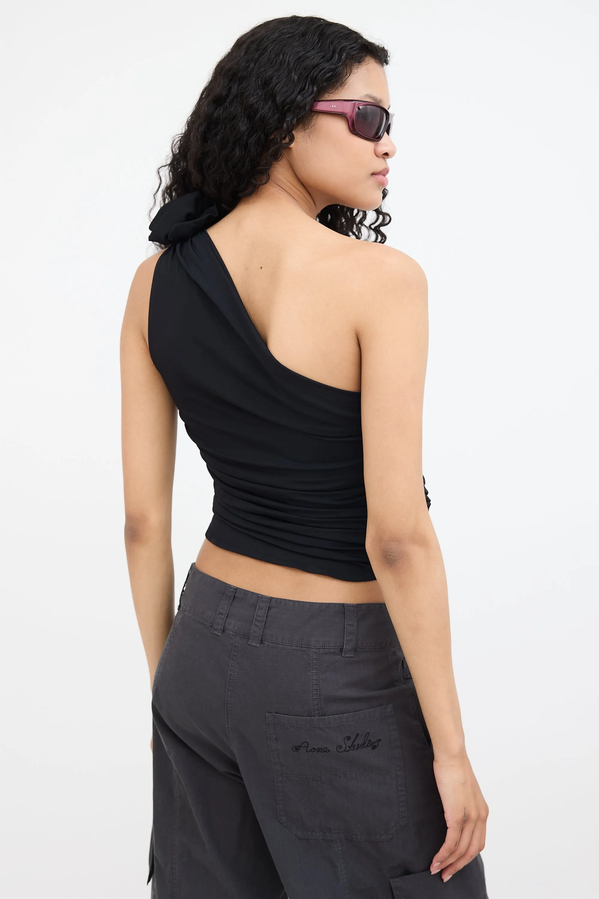 Appliqué One Shoulder Top