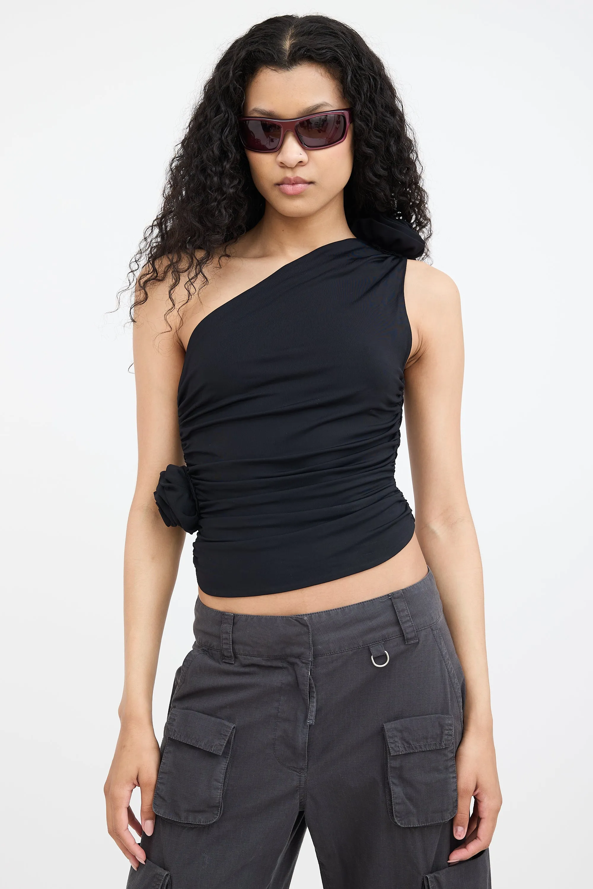 Appliqué One Shoulder Top
